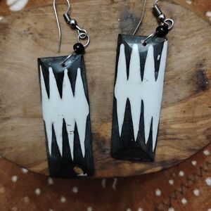 Monochrome Zigzag Drop Earrings